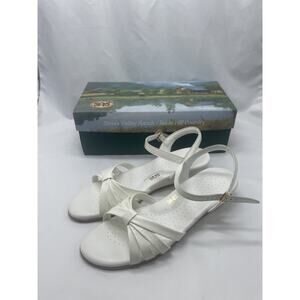 SAS Strippy P Bone Womens 9.5 N White Leather Wedge Comfort Buckle Sandals Shoes